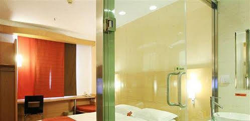 Aiweideng Hotel - Yuxi Куньмин Экстерьер фото